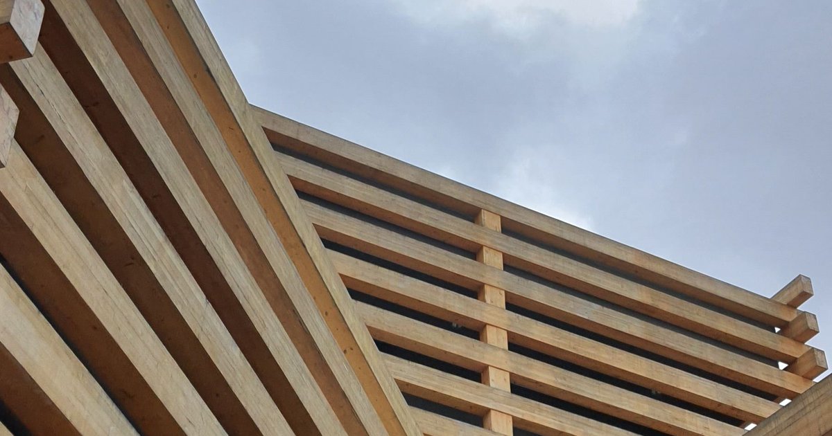 Offene Holzfassade: Eigenschaften und Anwendung
