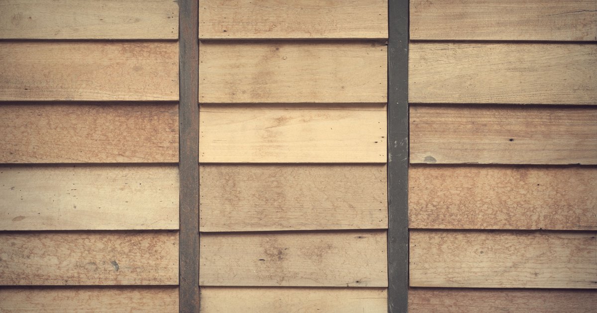Holzfassade auf Klinker: Verkleidung und Montage