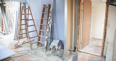 Außenwand innen dämmen: Materialien und Technik