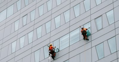 Reinigung Fassade Kosten: Preise und Faktoren