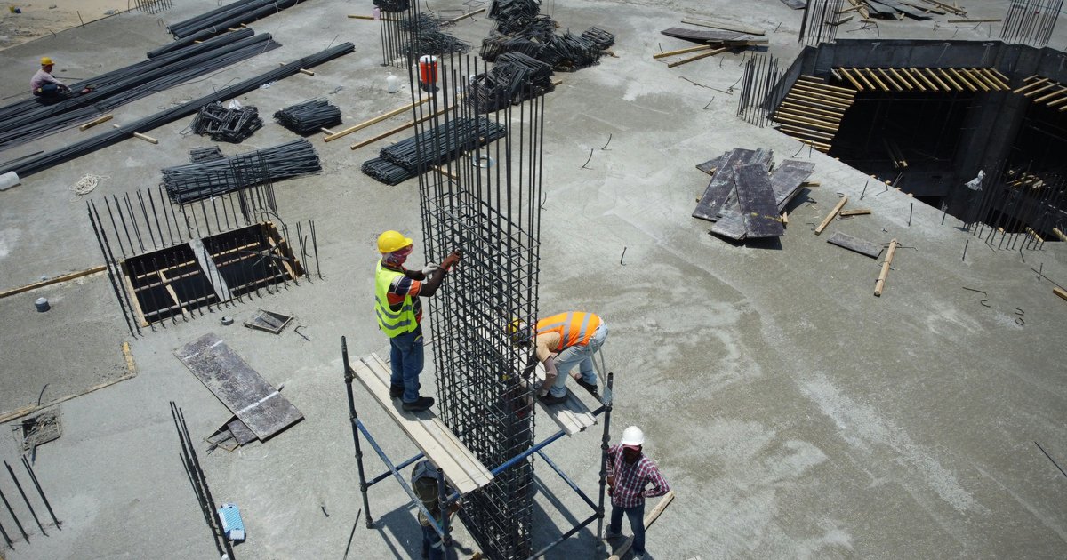 Fundament bauen lassen: Kosten und Preise